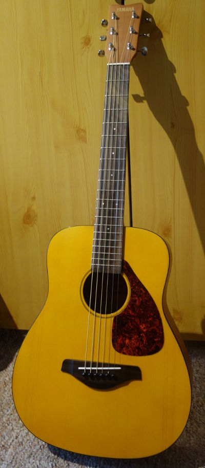 Yamaha FG Juniour JR1