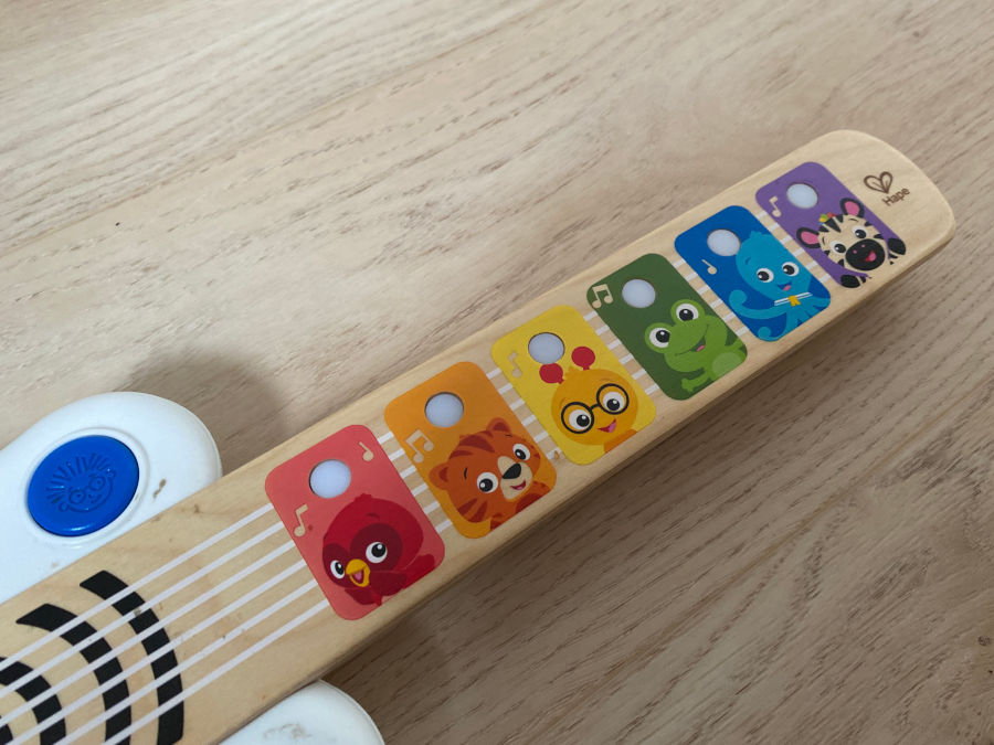 einstein toddler guitar review